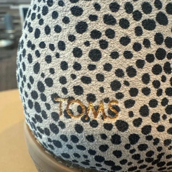 TOMS Constance Heeled Boot - Picture 4 of 12